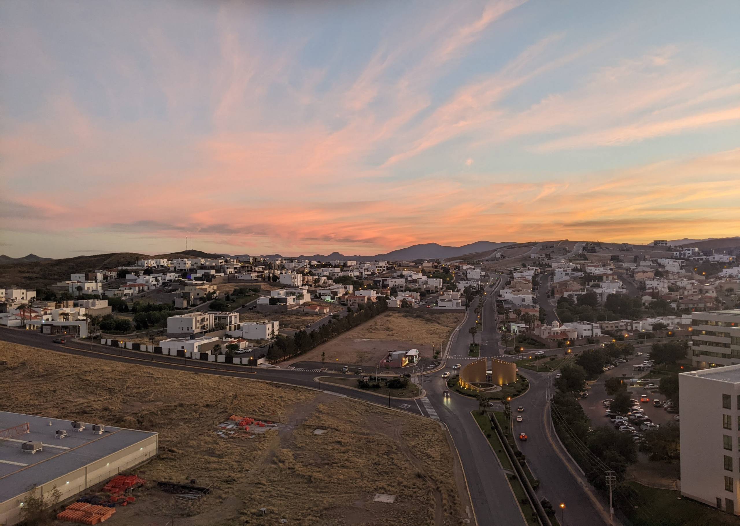 PXL 20230420 014251584.MP